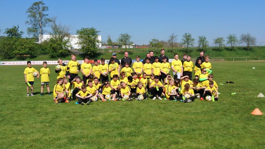 Vier Tage Fußball, Fußball, Fußball – tolles Ostercamp beim SV Elz